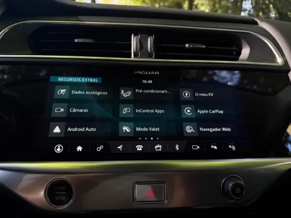 Jaguar I-Pace EV400 R-Dynamic HSE AWD 34