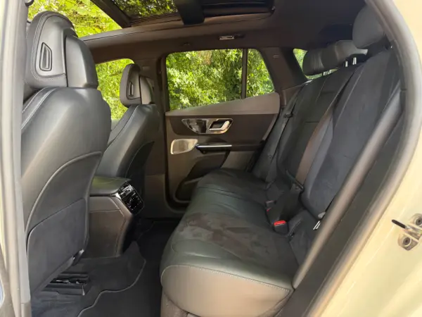 Mercedes-Benz EQE SUV 350 4Matic Edition 42