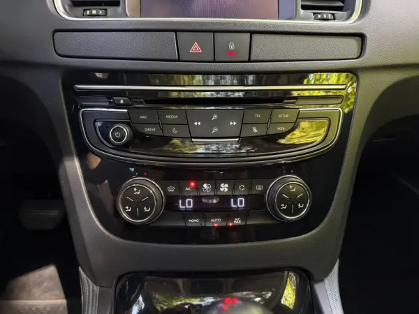 Peugeot 508 SW Allure 20
