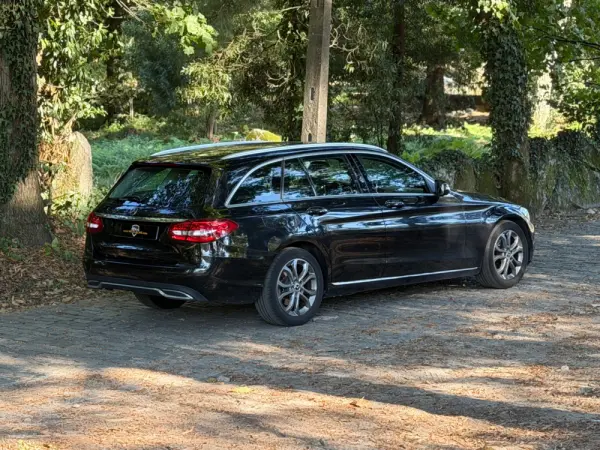 Mercedes-Benz C 200 d Avantgarde 7