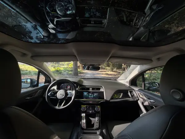 Jaguar I-Pace EV400 R-Dynamic HSE AWD 17