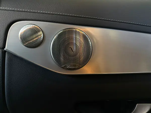 Mercedes-Benz GLC 300 e Coupé 4Matic 13
