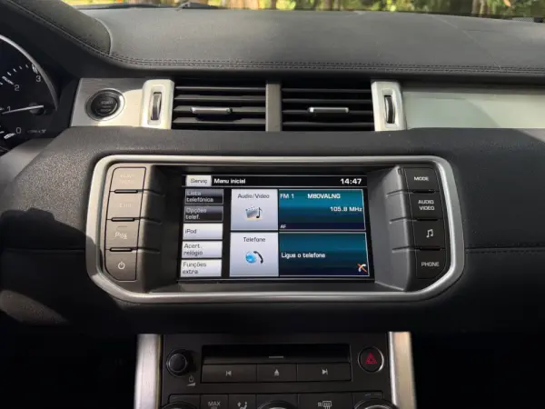 Land Rover Range Rover Evoque 21