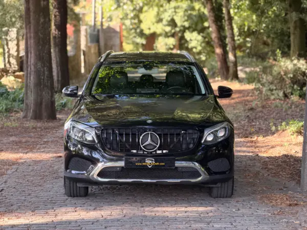 Mercedes-Benz GLC 220 d 4Matic 9G-TRONIC AMG Line 54