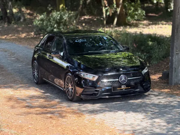 Mercedes-Benz A 180 d AMG Line Aut. 41
