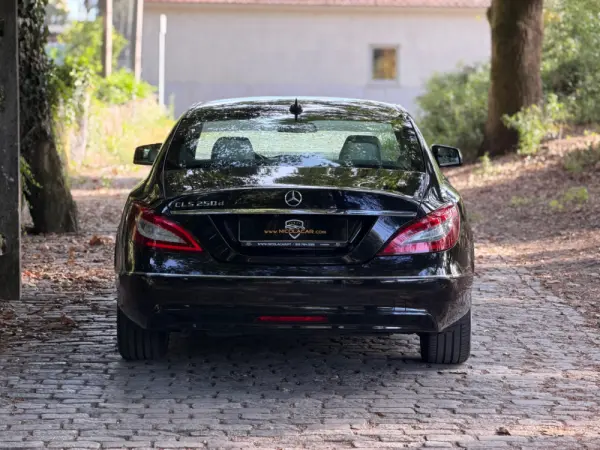 Mercedes-Benz CLS 250 CDi BlueEfficiency 6