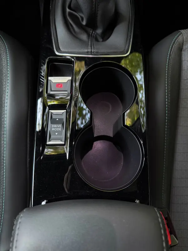 Peugeot 2008 1.2 PureTech Allure 18