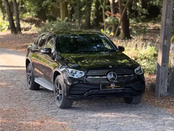 Mercedes-Benz GLC 300 de Coupé 4Matic 53
