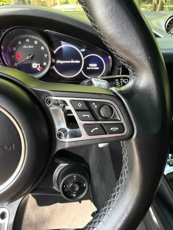 Porsche Cayenne Turbo 21