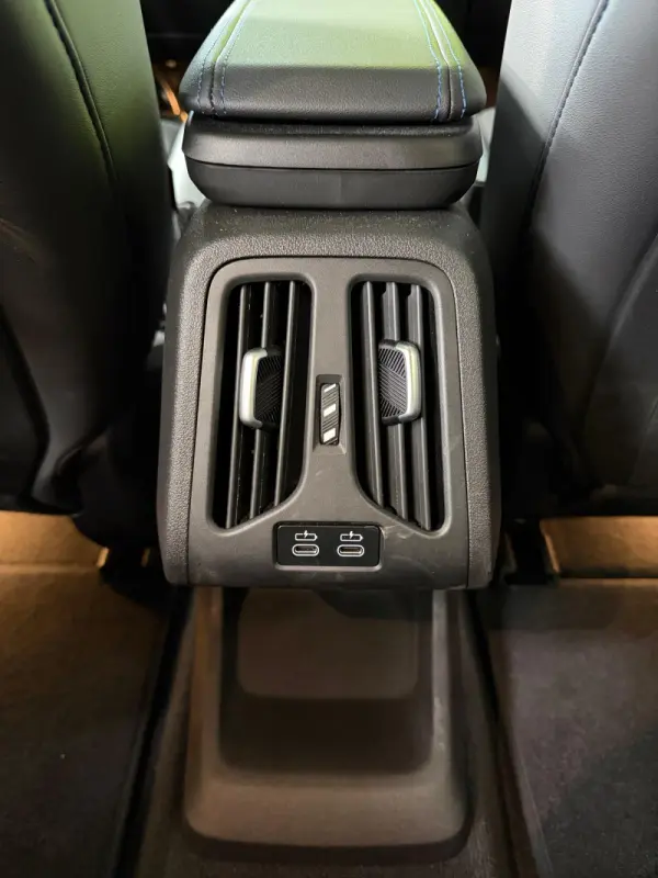 BMW iX2 xDrive30 Pack Desportivo M Pro 32