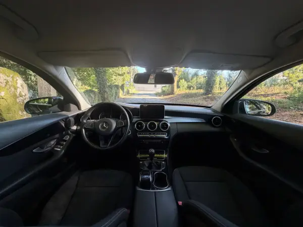 Mercedes-Benz C 200 d Avantgarde 11