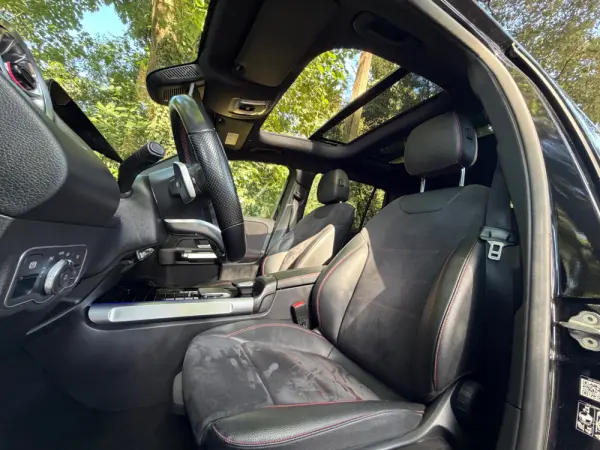 Mercedes-Benz EQB 350 4Matic AMG Line 48