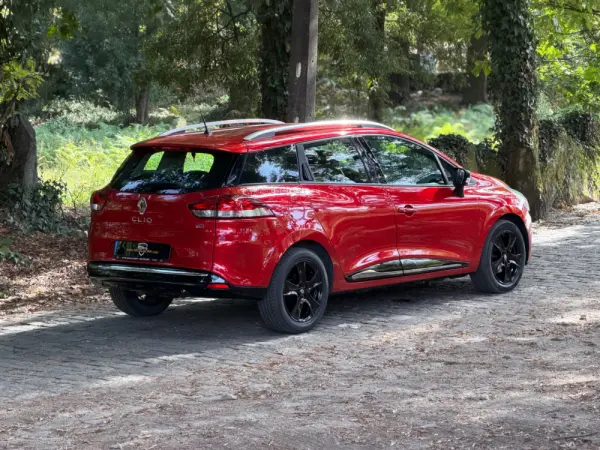 Renault Clio Sport Tourer 49