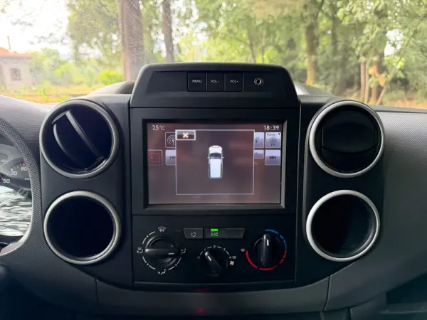 Citroen Berlingo 1.6 BlueHDi Feel 17