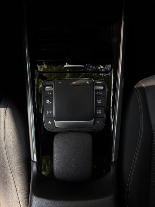 Mercedes-Benz GLA 250 e 8G-DCT Special Edition 40