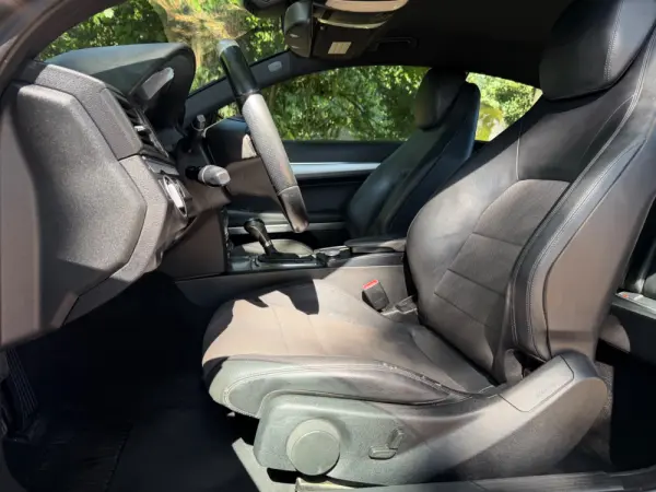 Mercedes-Benz E 220 (BlueTEC) d 9G-TRONIC 41
