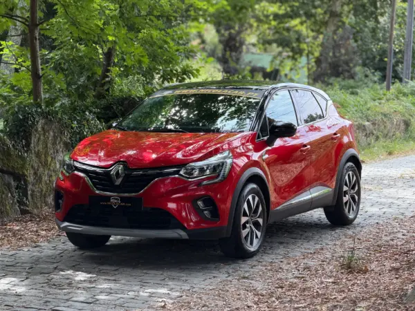 Renault Captur 1.0 TCe Exclusive 46