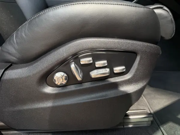 Porsche Cayenne Turbo 33