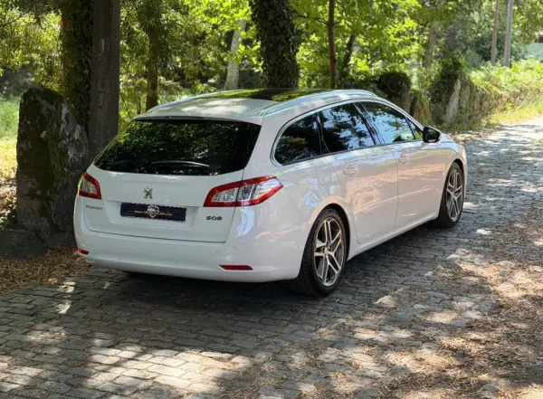 Peugeot 508 SW Allure 31