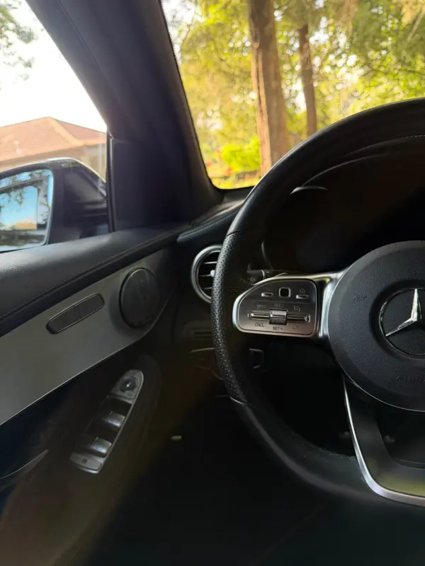 Mercedes-Benz GLC 300 de Coupé 4Matic 16