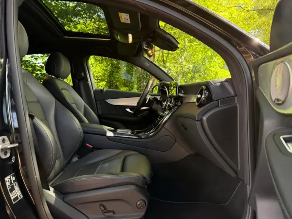 Mercedes-Benz GLC 300 e Coupé 4Matic 60