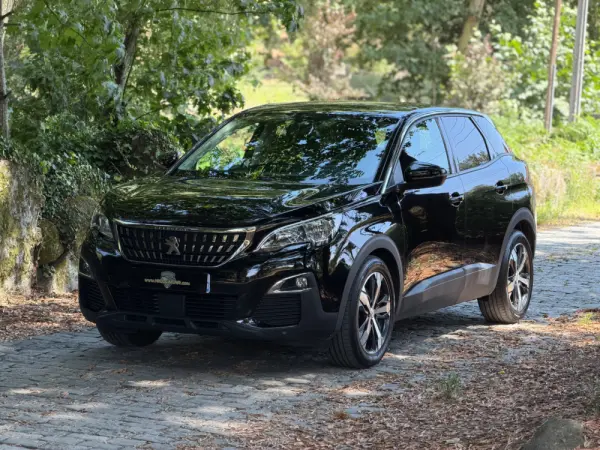 Peugeot 3008 1.2 PureTech Allure Pack EAT8 4