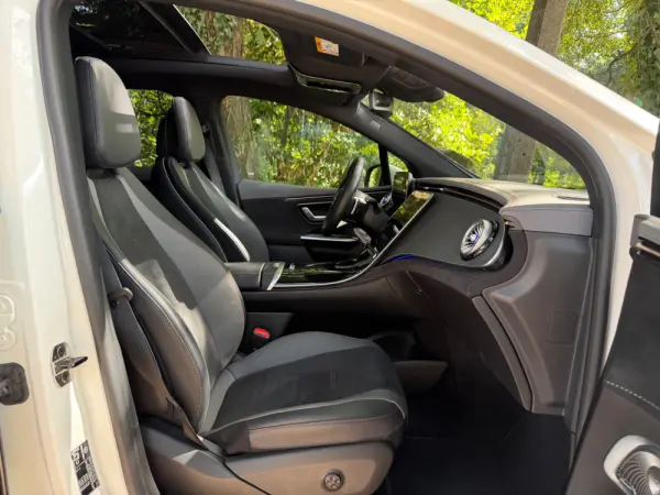 Mercedes-Benz EQE SUV 350 4Matic Edition 44
