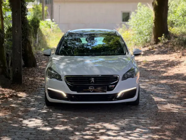 Peugeot 508 SW Allure 34