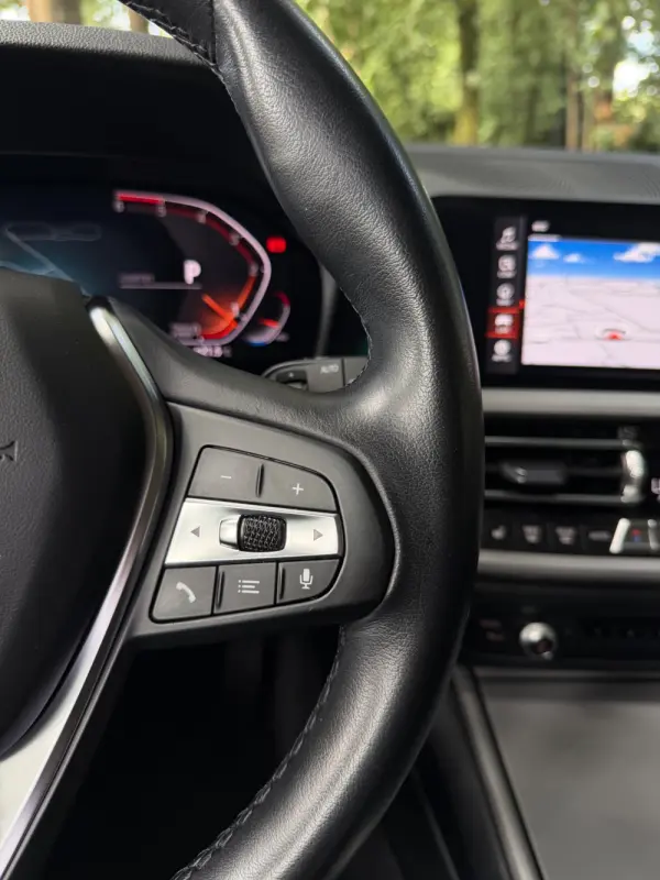 BMW 318 24