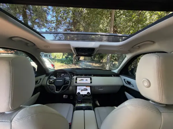 Land Rover Range Rover Velar D200 S 44