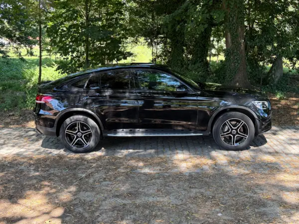 Mercedes-Benz GLC 300 de Coupé 4Matic 53