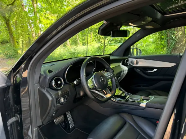 Mercedes-Benz GLC 300 e Coupé 4Matic 23