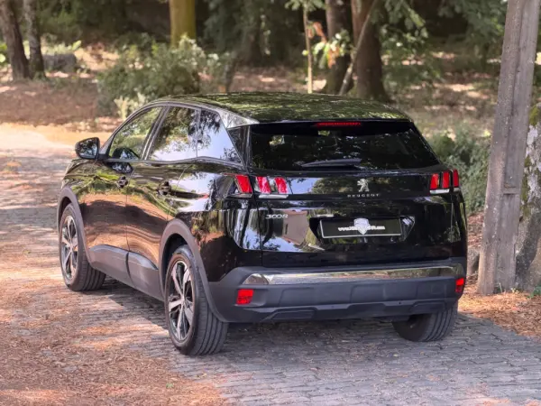 Peugeot 3008 1.2 PureTech Allure Pack EAT8 65