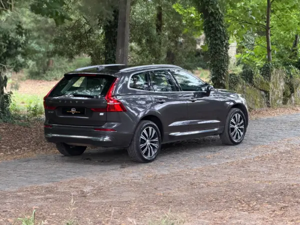 Volvo XC 60 2.0 T6 PHEV Inscription Expression AWD 7