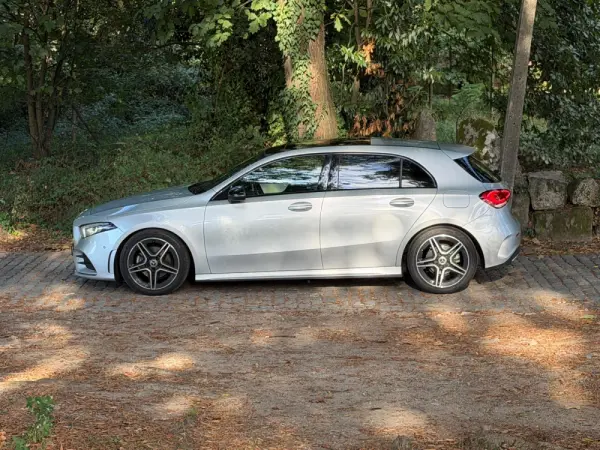 Mercedes-Benz A 180 d AMG Line Aut. 9