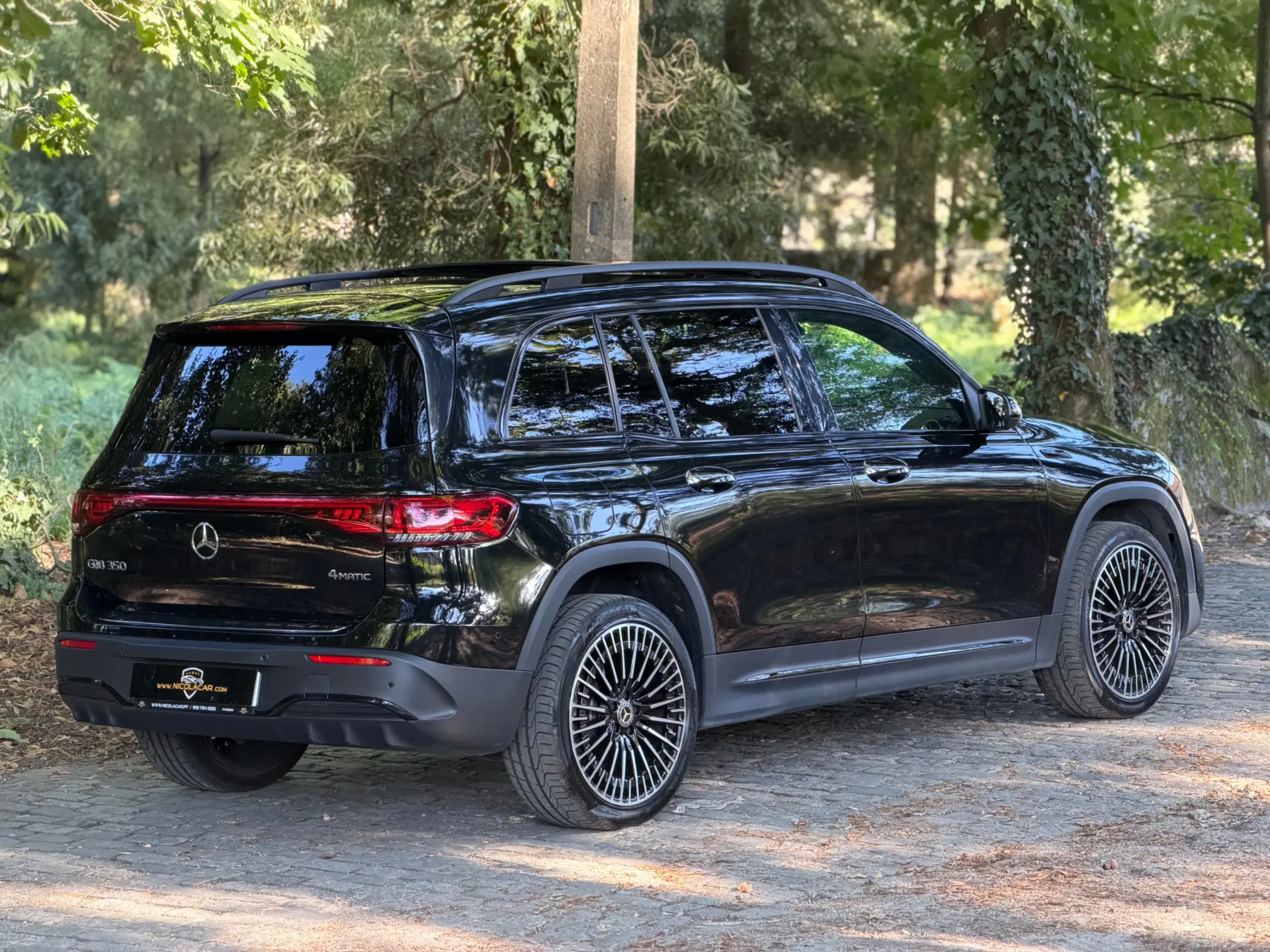 Mercedes-Benz EQB 350 4Matic AMG Line 7