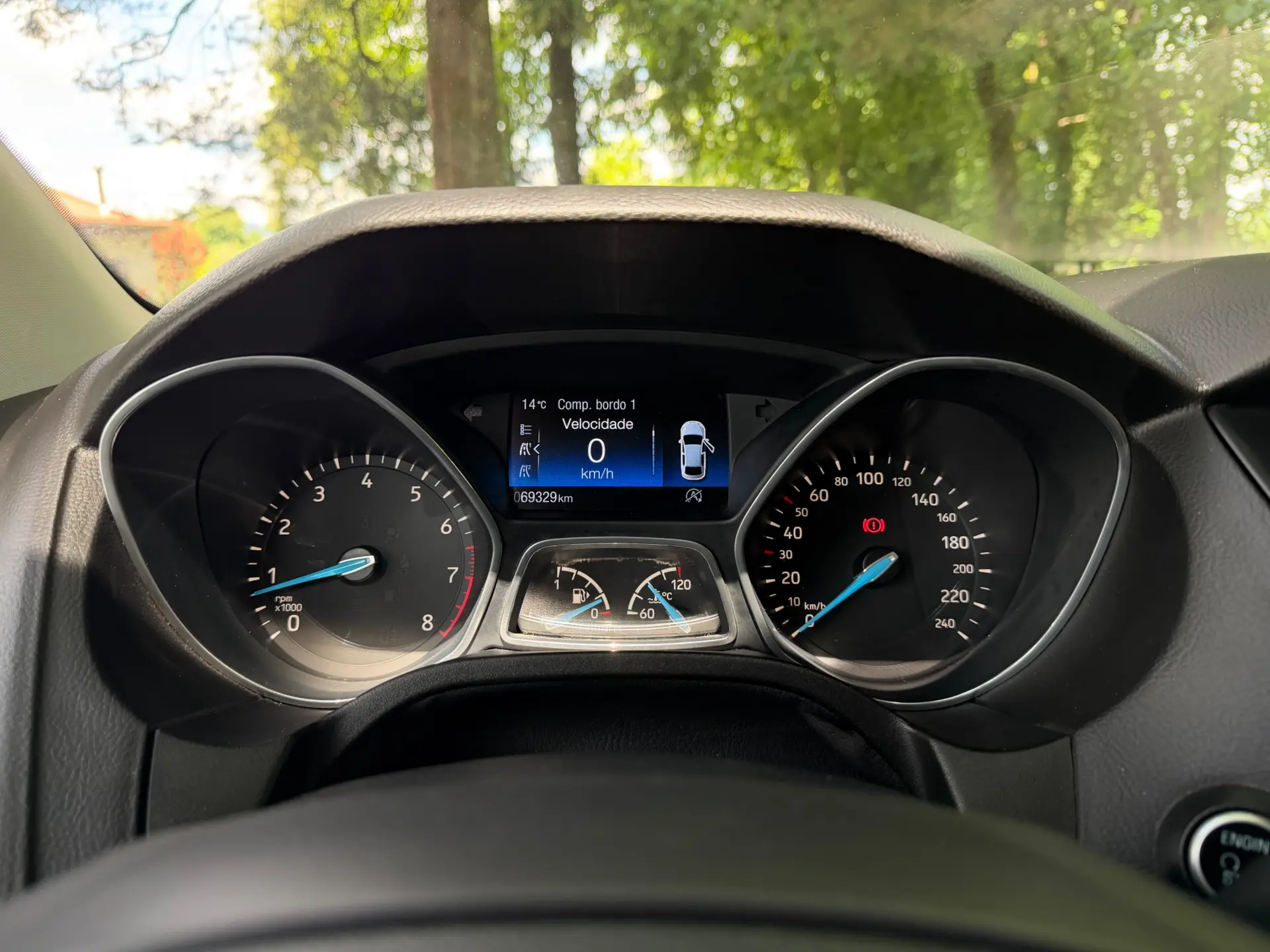 Ford Focus SW 1.0 EcoBoost Titanium 21