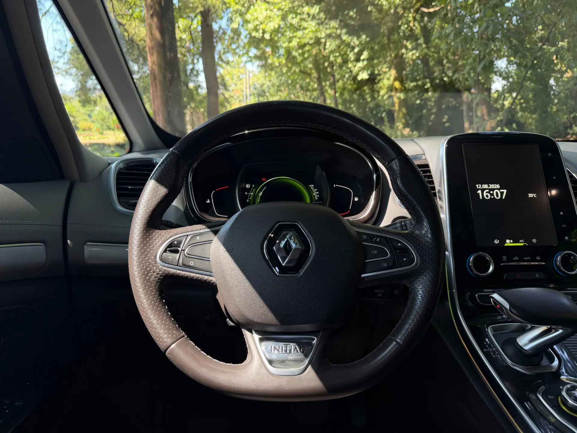 Renault Espace 1.6 dCi Initiale Paris EDC 13
