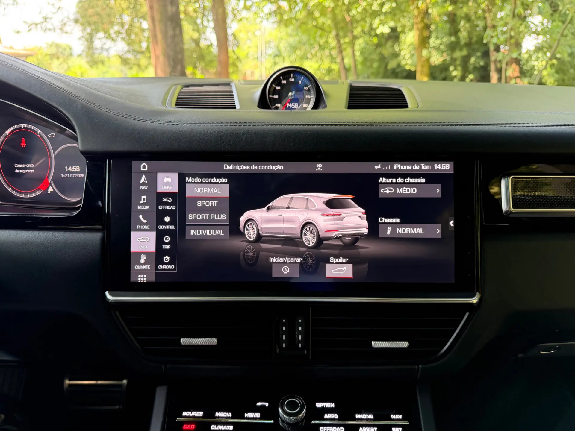 Porsche Cayenne Turbo 24