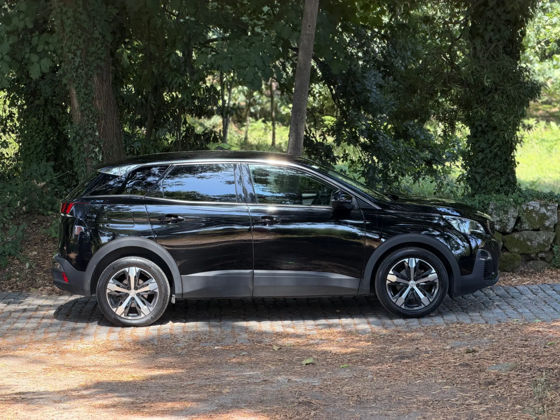 Peugeot 3008 1.2 PureTech Allure Pack EAT8 68
