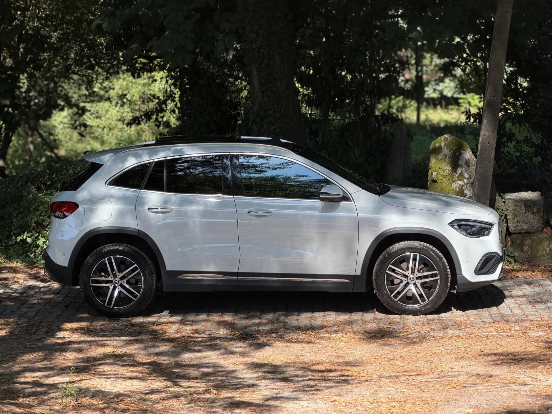 Mercedes-Benz GLA 250 e 8G-DCT Special Edition 68