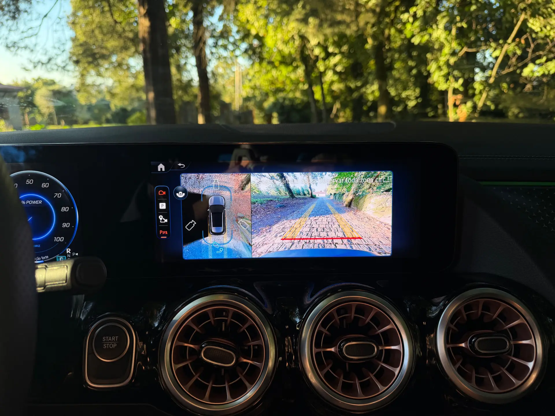 Mercedes-Benz EQA 300 4Matic AMG Line 15