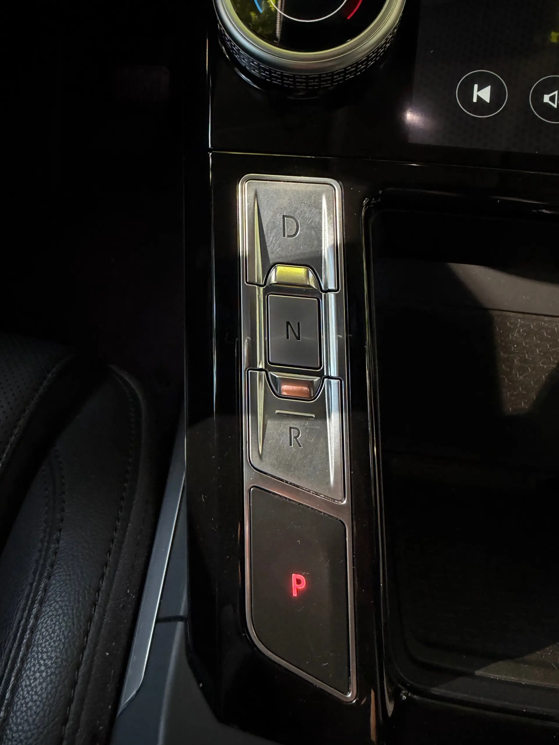 Jaguar I-Pace EV400 R-Dynamic HSE AWD 26