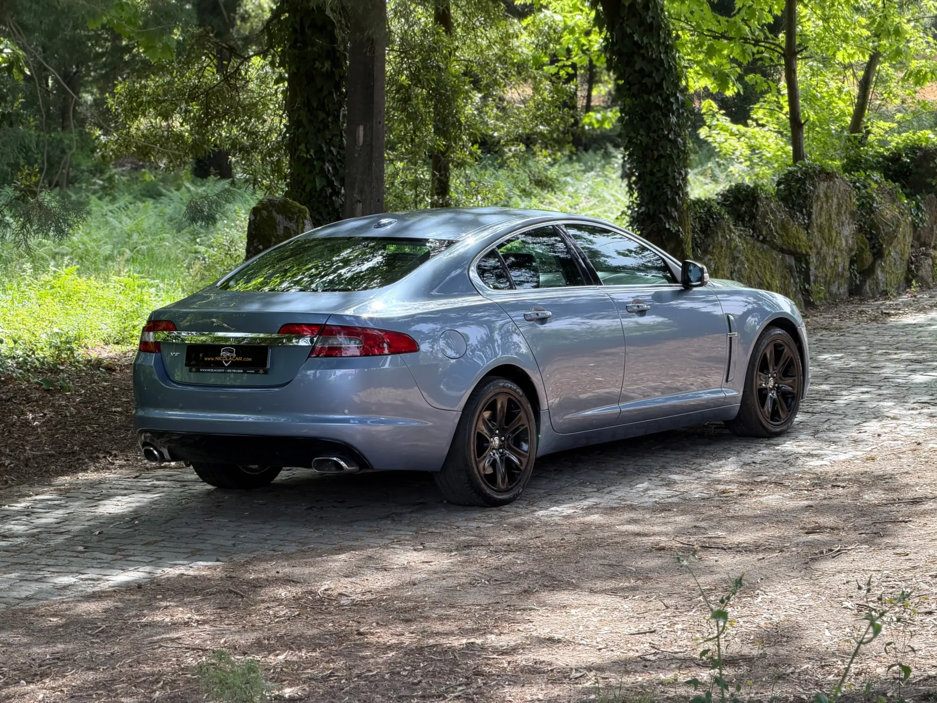 Jaguar XF 2.7 D V6 Premium Luxury 38