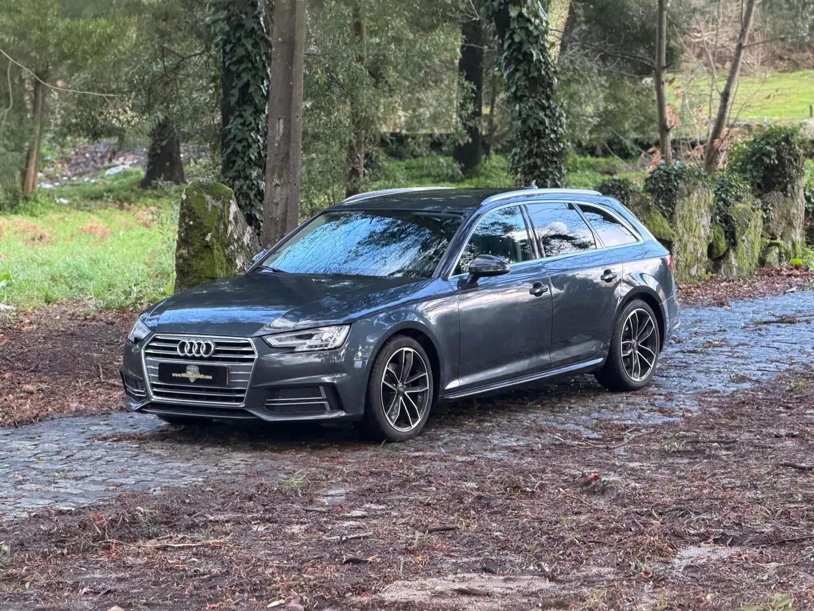 Audi A4 Avant 2.0 TDI Multitronic S-line 4