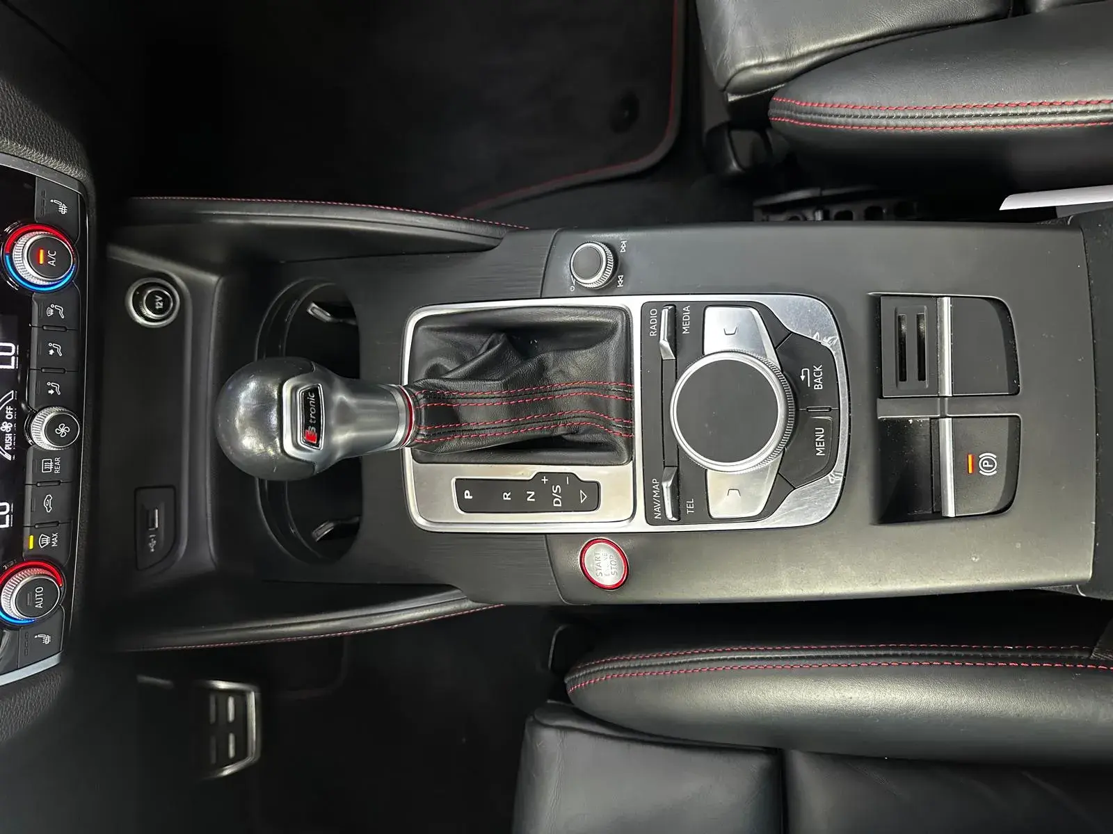 Audi S3 Limousine TFSI quattro S tronic 14