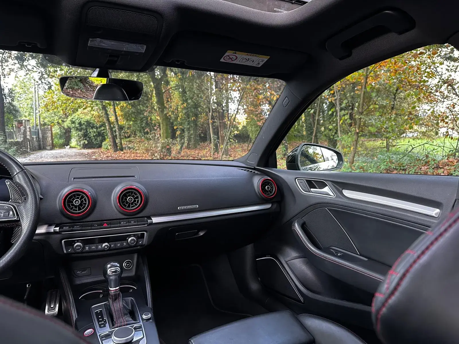 Audi S3 Limousine TFSI quattro S tronic 33