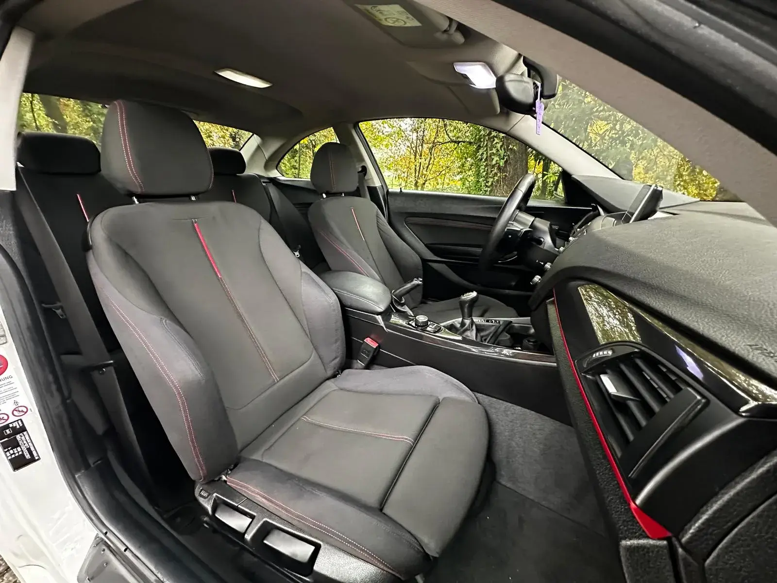 BMW 218 d Coupe Line Sport 14