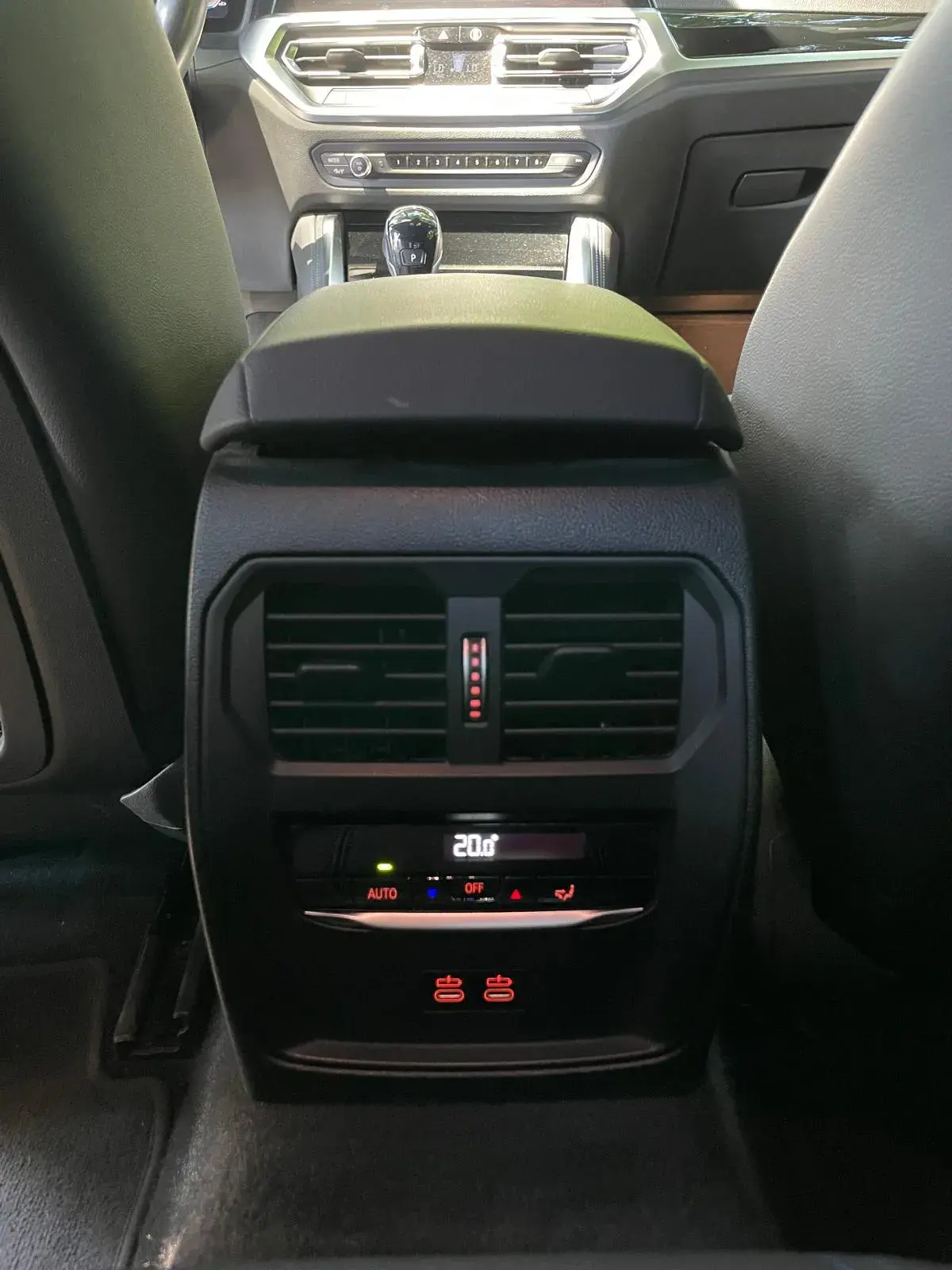 BMW 220 i Coupe Aut. M Sport 27