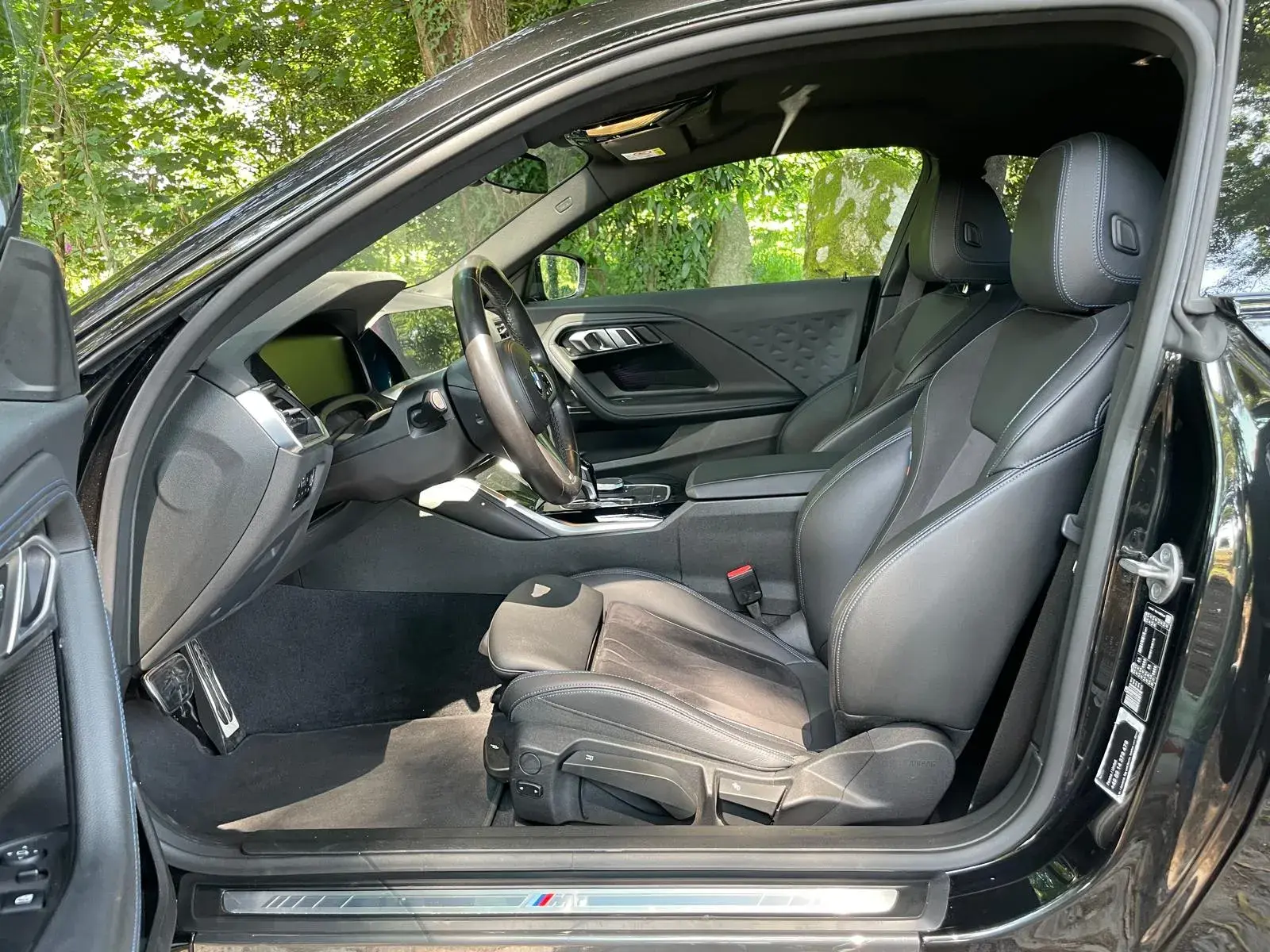 BMW 220 i Coupe Aut. M Sport 29